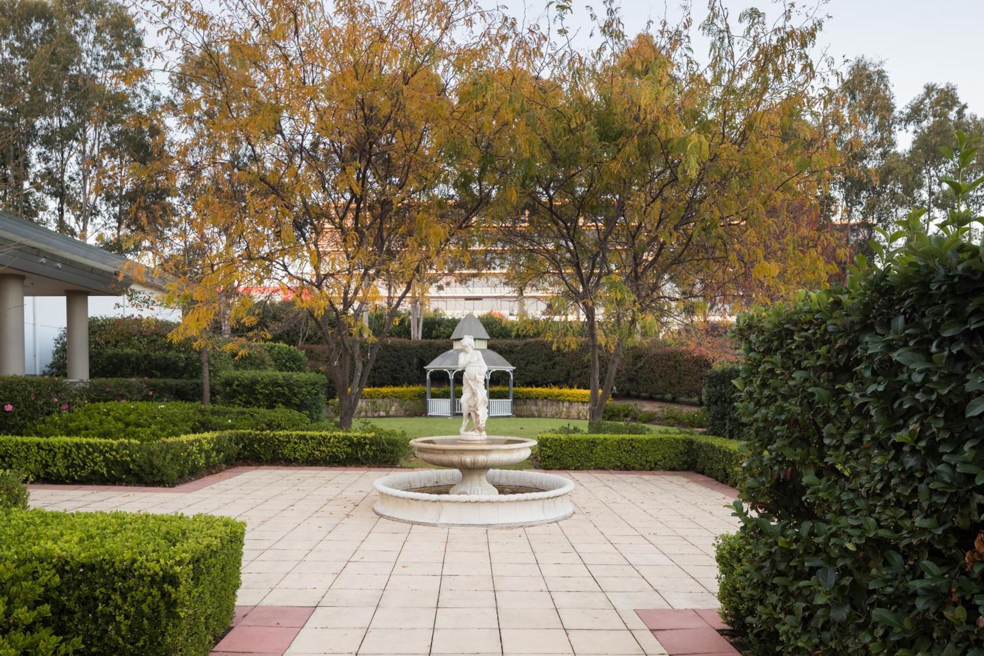 Hotel Visy Dior Baulkham Hills Exteriér fotografie